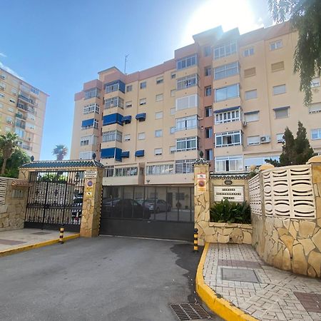Moderno Y Completo Apartamento Frente Al Mar Málaga Eksteriør bilde