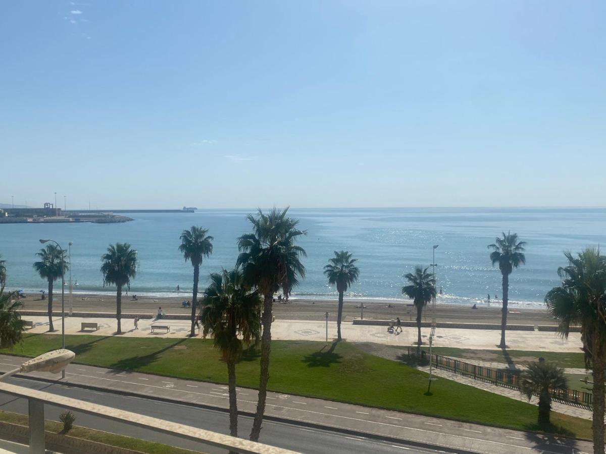 Moderno Y Completo Apartamento Frente Al Mar Málaga Eksteriør bilde
